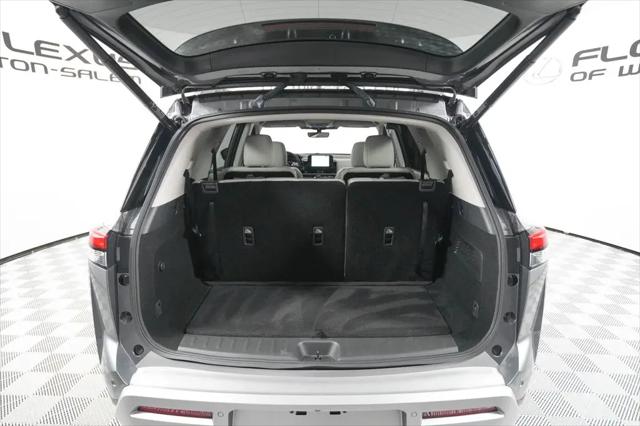 2024 Nissan Pathfinder SL FWD