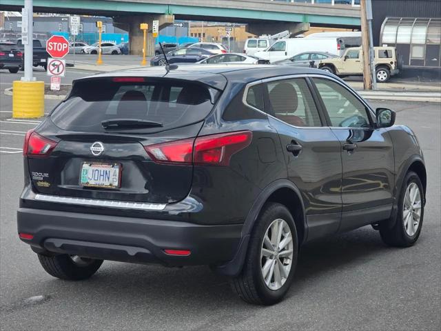 2018 Nissan Rogue Sport S