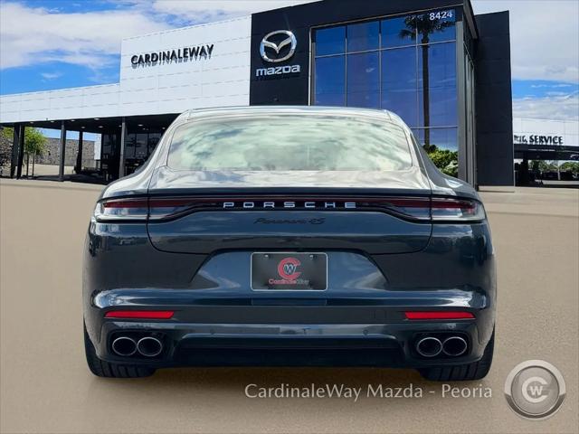 2022 Porsche Panamera 4S