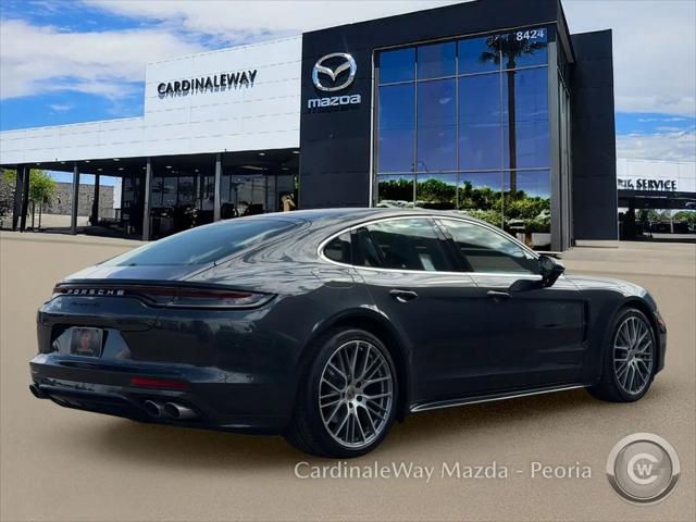 2022 Porsche Panamera 4S