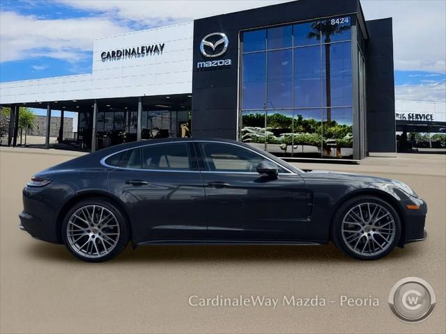 2022 Porsche Panamera 4S