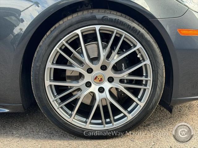 2022 Porsche Panamera 4S