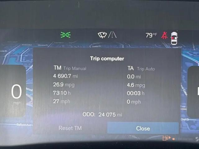 2023 Volvo XC60 B5 Ultimate Bright Theme