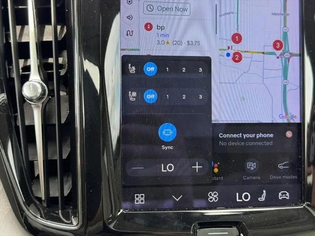 2023 Volvo XC60 B5 Ultimate Bright Theme