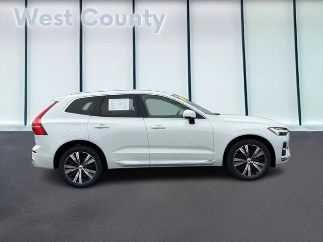 2023 Volvo XC60 B5 Ultimate Bright Theme
