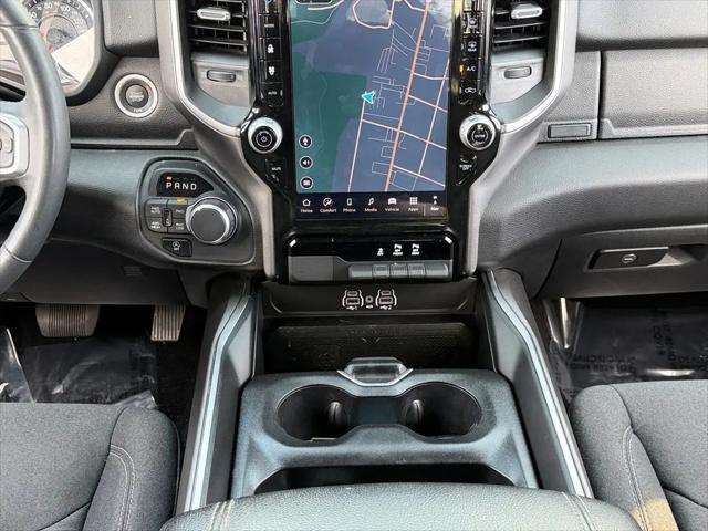 2025 Ram 1500 Big Horn Crew Cab 4x4 5'7" Box