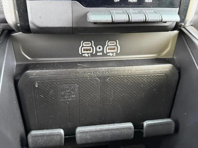 2025 Ram 1500 Big Horn Crew Cab 4x4 5'7" Box