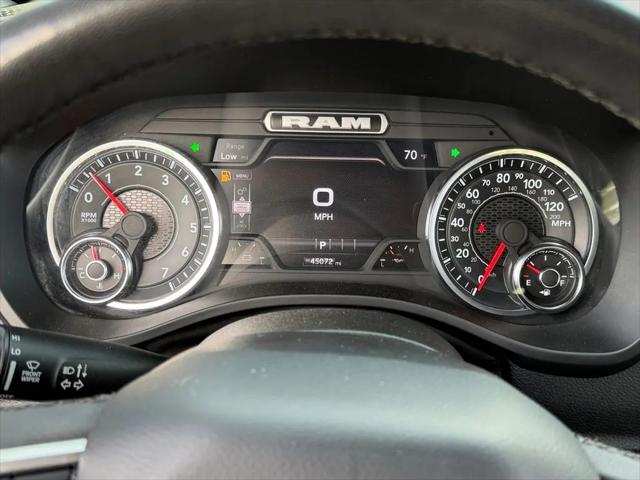 2025 Ram 1500 Big Horn Crew Cab 4x4 5'7" Box