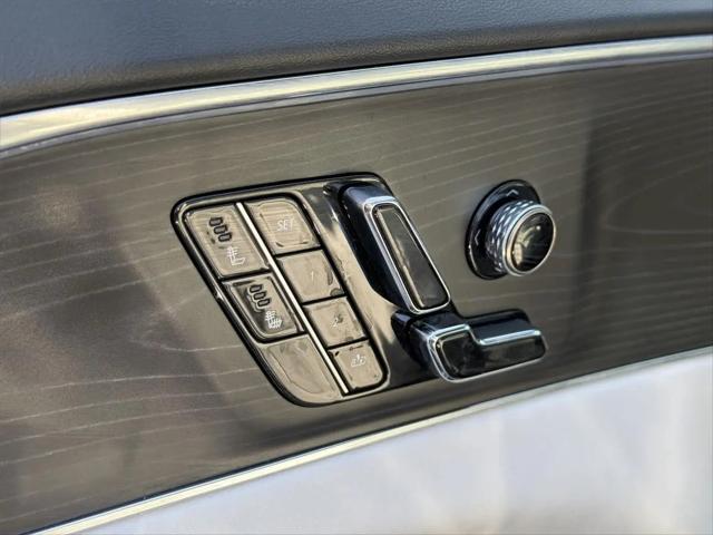 2024 Cadillac iQ Sport w/1SF