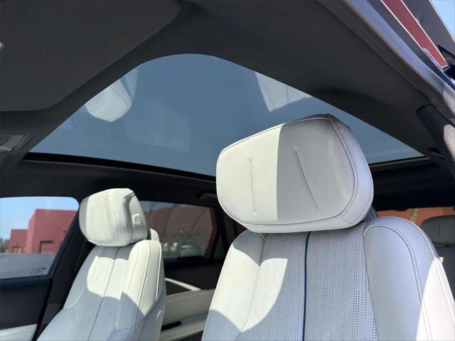 2024 Cadillac iQ Sport w/1SF