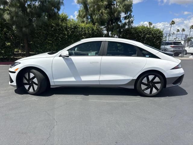 2024 Hyundai IONIQ 6 SE Standard Range