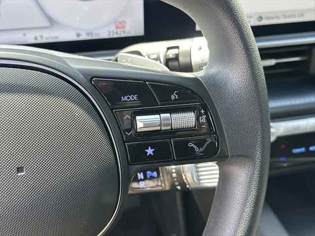 2024 Hyundai IONIQ 6 SE Standard Range