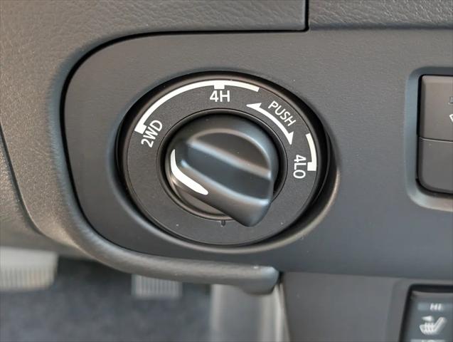 2026 Nissan Frontier Crew Cab SV 4x4