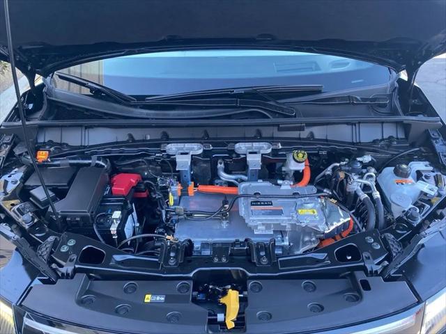 2026 Nissan LEAF PLATINUM+