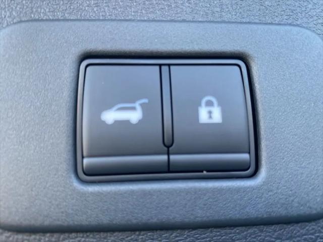 2026 Nissan LEAF PLATINUM+
