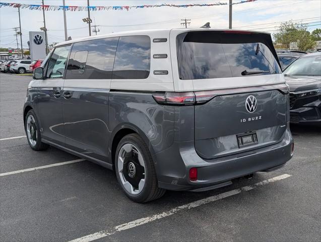 2025 Volkswagen ID. Buzz Pro S Plus with 4MOTION