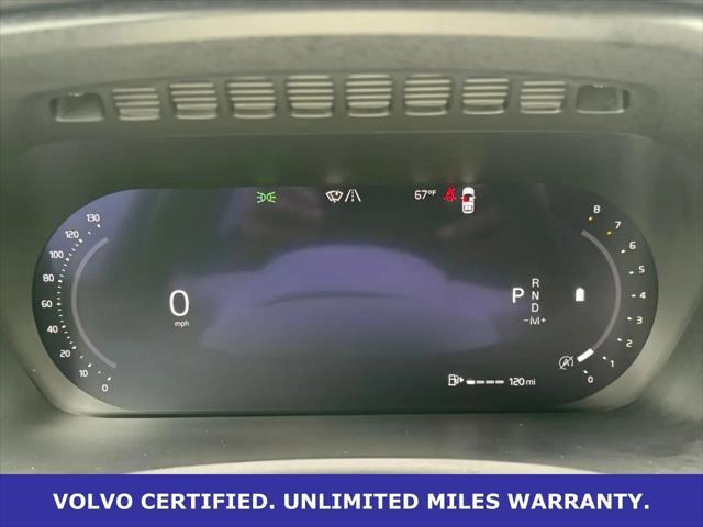 2023 Volvo XC90 B5 Core