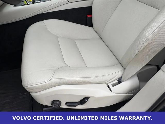 2023 Volvo XC90 B5 Core