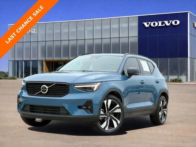 2023 Volvo XC40 B5 Ultimate Dark Theme for sale in Frisco, TX