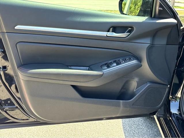 2026 Nissan Altima SR FWD