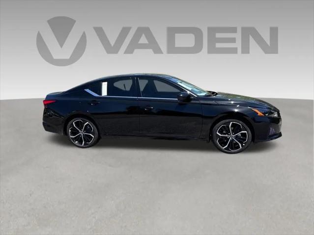 2026 Nissan Altima SR FWD