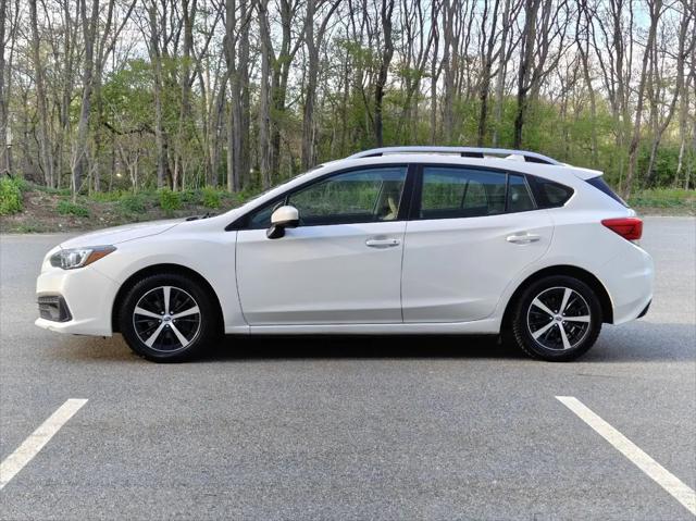 2022 Subaru Impreza Premium 5-Door