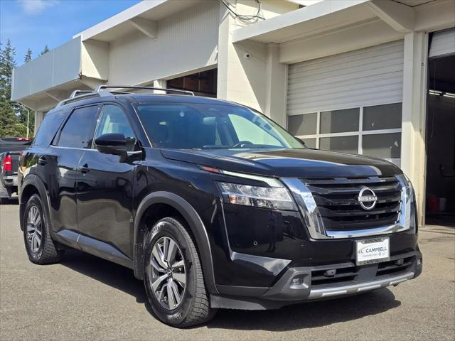 2022 Nissan Pathfinder SL 4WD