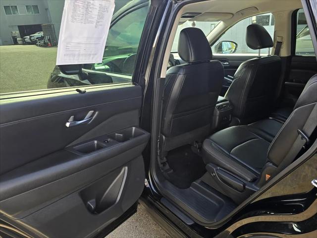 2022 Nissan Pathfinder SL 4WD