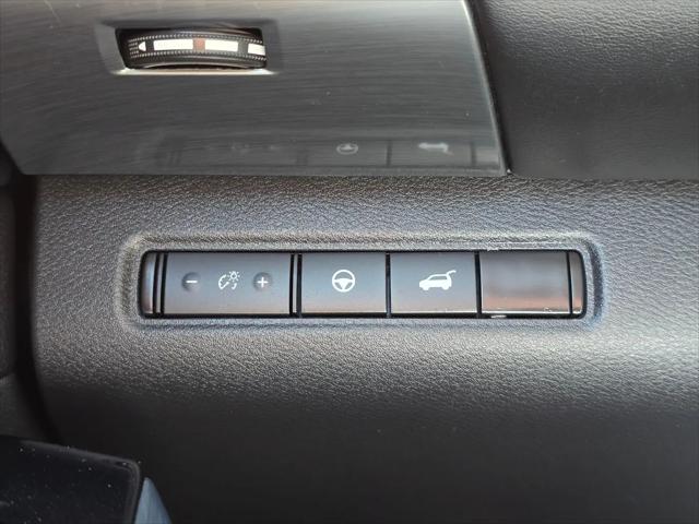 2022 Nissan Pathfinder SL 4WD