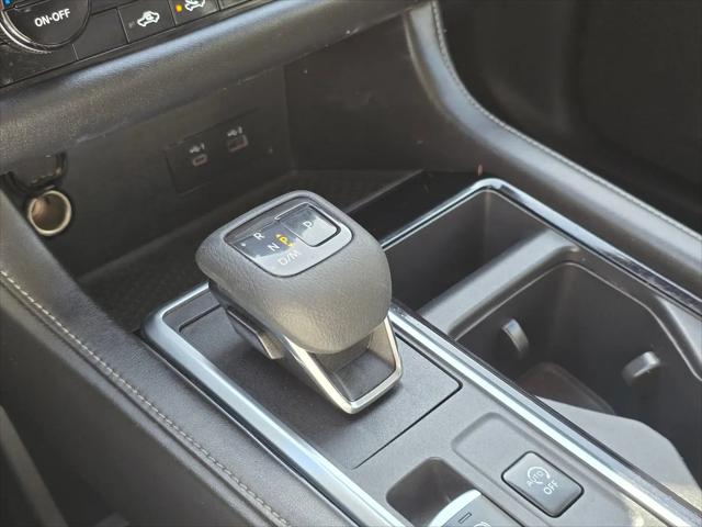2022 Nissan Pathfinder SL 4WD