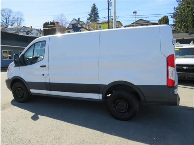 2018 Ford Transit T-250