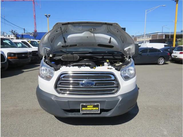 2018 Ford Transit T-250
