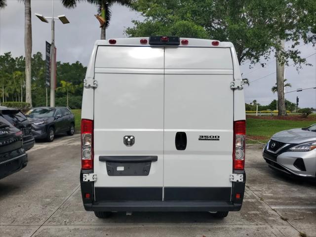 2025 Ram ProMaster Cargo Van Tradesman High Roof 159" WB w/Pass Seat
