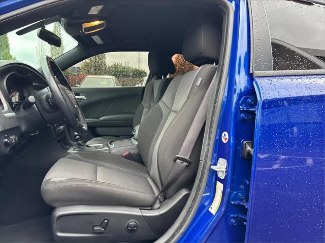 2022 Dodge Charger SXT RWD