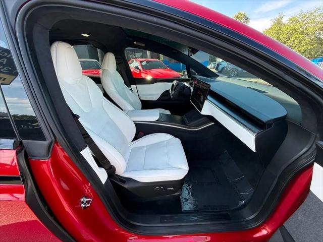 2022 Tesla Model X Plaid Tri Motor All-Wheel Drive