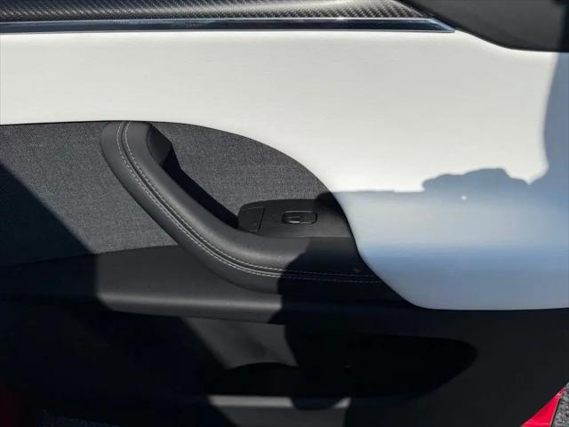 2022 Tesla Model X Plaid Tri Motor All-Wheel Drive
