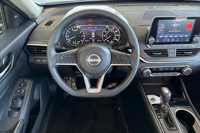 2024 Nissan Altima SV FWD