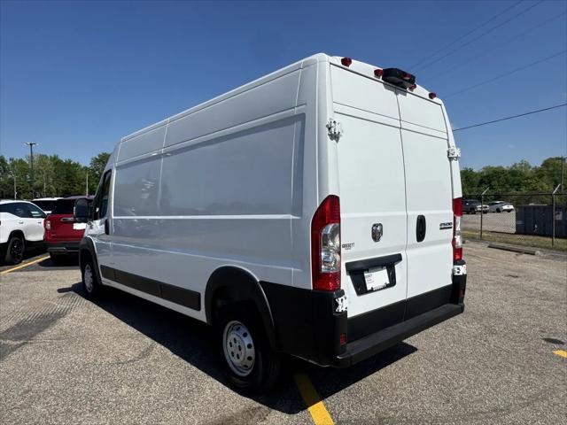 2025 Ram ProMaster 2500 Cargo Van Tradesman High Roof 159" WB w/Pass Seat