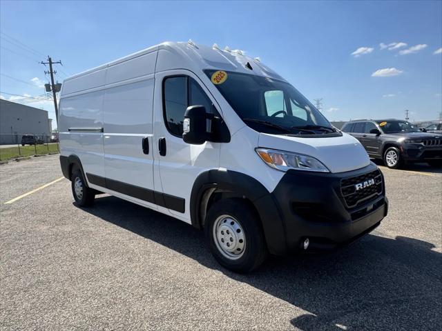 2025 Ram ProMaster 2500 Cargo Van Tradesman High Roof 159" WB w/Pass Seat