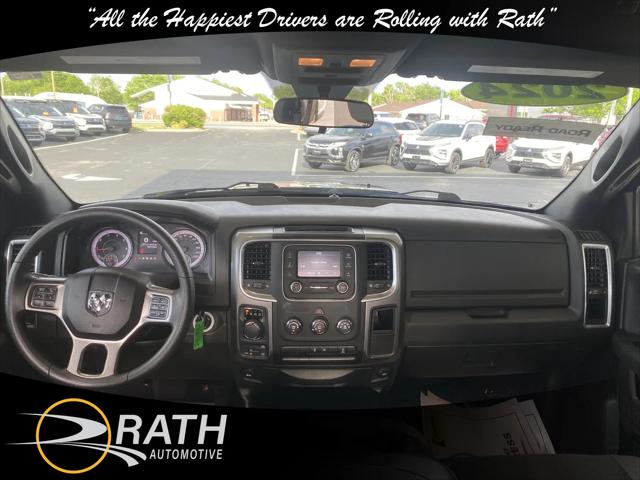 2024 Ram 1500 Classic Warlock Crew Cab 4x4 5'7" Box