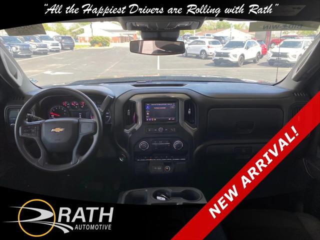 2022 Chevrolet Silverado 1500 2WD Crew Cab Short Bed Custom