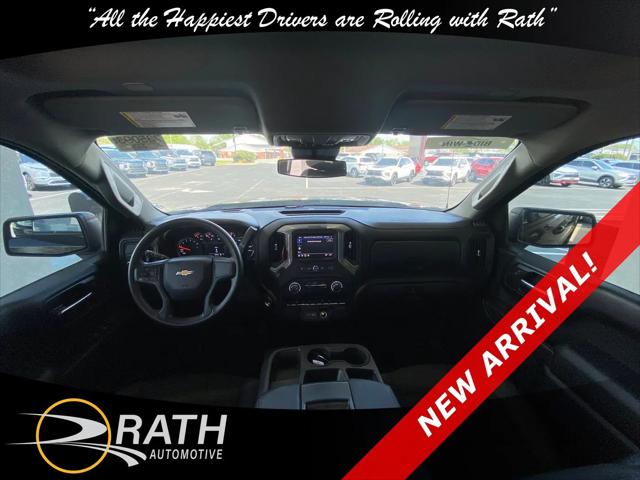 2022 Chevrolet Silverado 1500 2WD Crew Cab Short Bed Custom