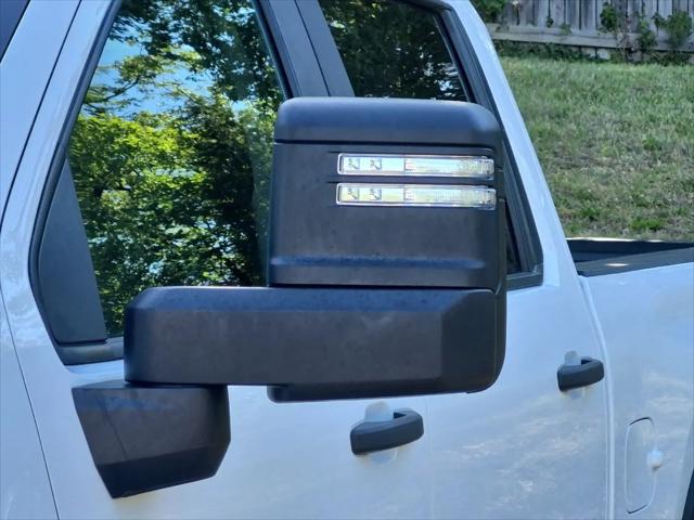 2023 Chevrolet Silverado 2500HD 4WD Crew Cab Standard Bed Custom
