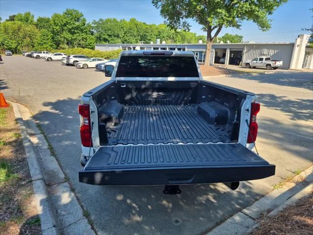 2023 Chevrolet Silverado 2500HD 4WD Crew Cab Standard Bed Custom