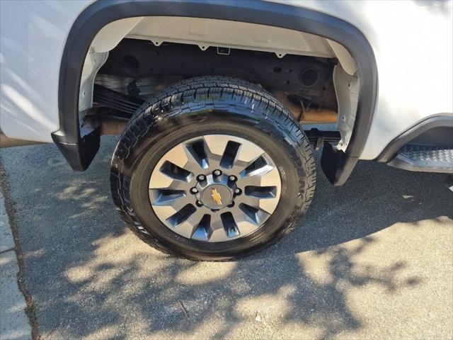 2023 Chevrolet Silverado 2500HD 4WD Crew Cab Standard Bed Custom
