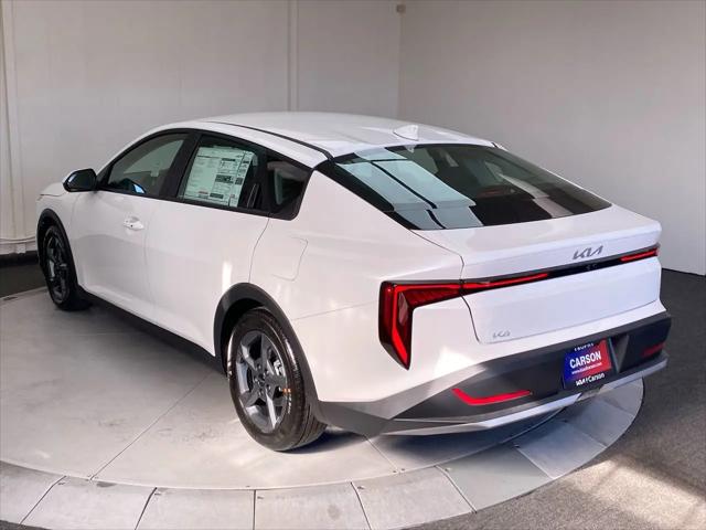 2026 Kia K4 LXS