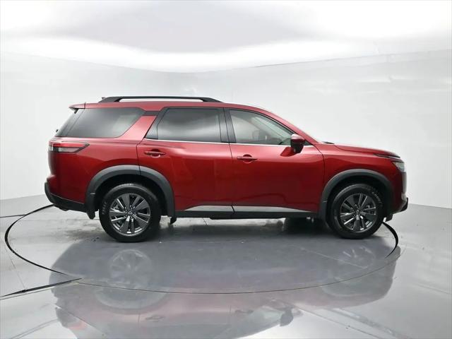 2024 Nissan Pathfinder SV FWD