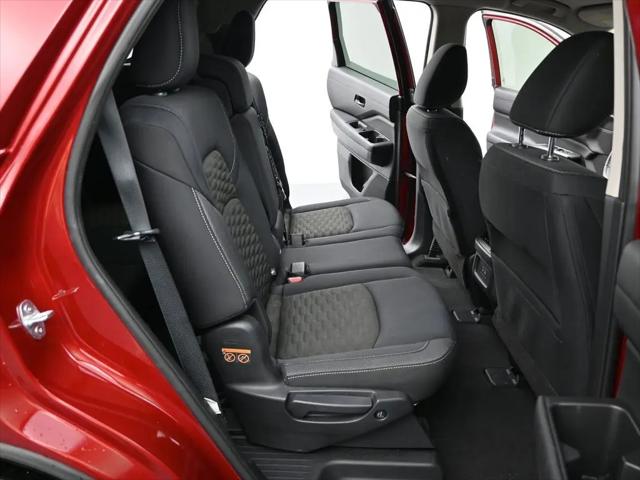2024 Nissan Pathfinder SV FWD