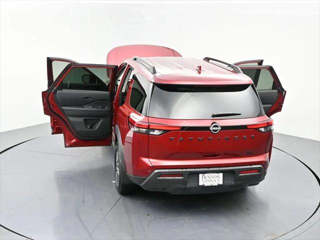 2024 Nissan Pathfinder SV FWD