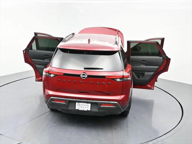 2024 Nissan Pathfinder SV FWD